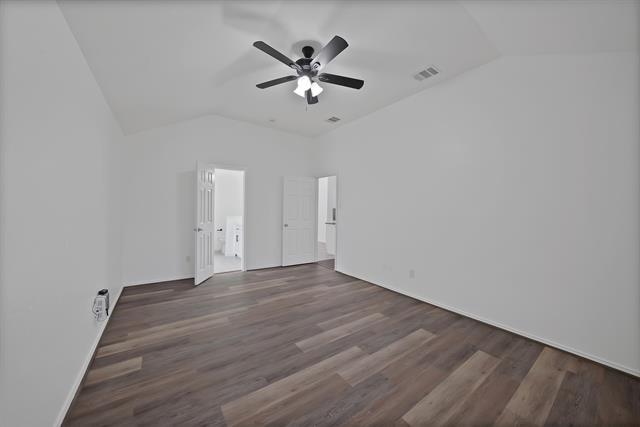 Building Photo - 1002 Manassas Dr