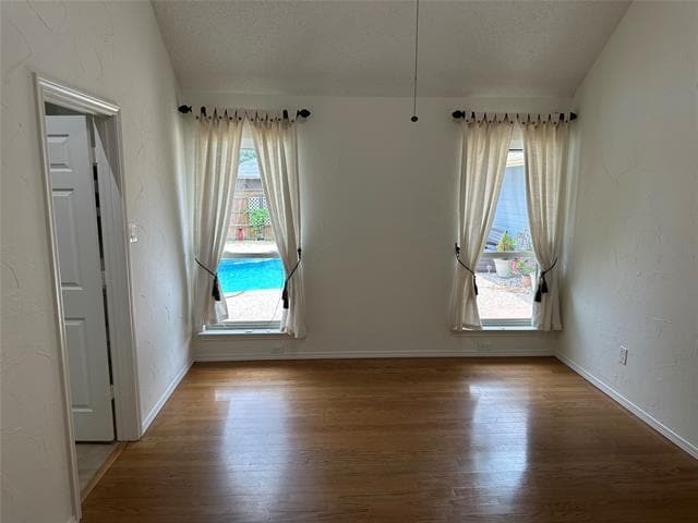 Building Photo - 730 Blue Oak Dr