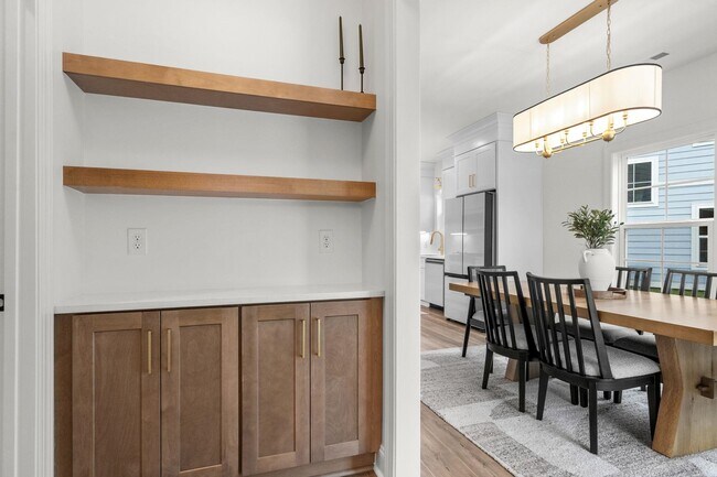 Building Photo - 113 ARBOR RIDGE CIR