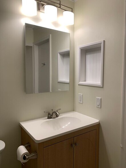 Building Photo - 44 Coral Tree Ct