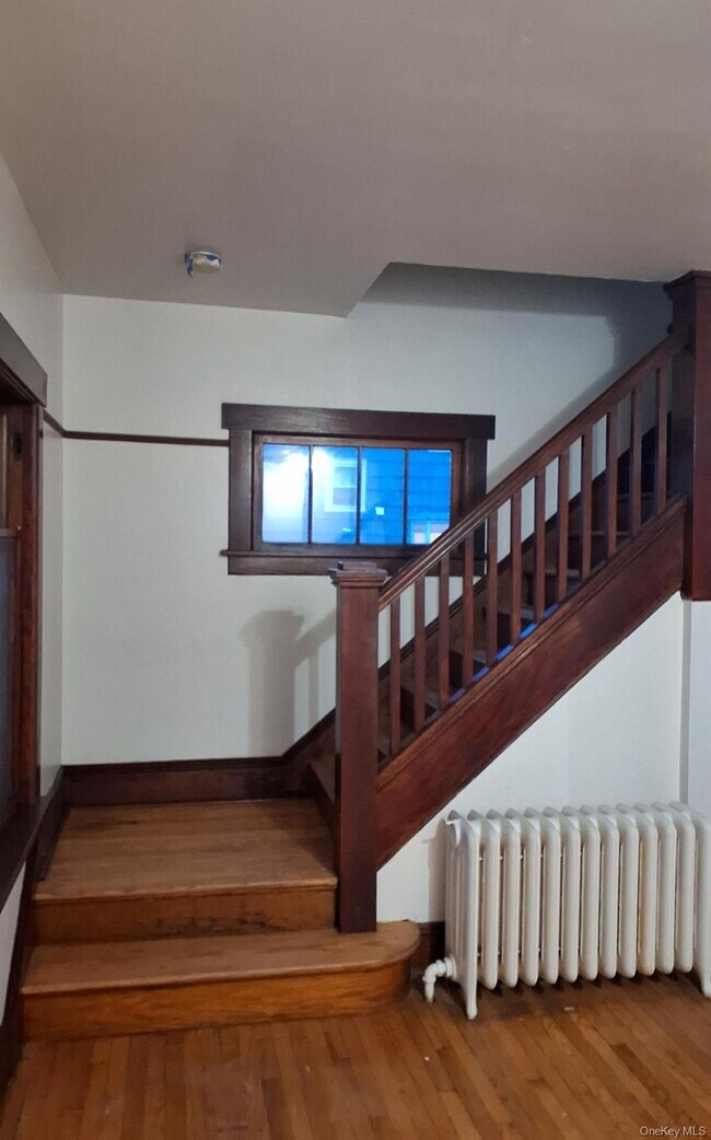 Building Photo - 25 Van Orden Ave