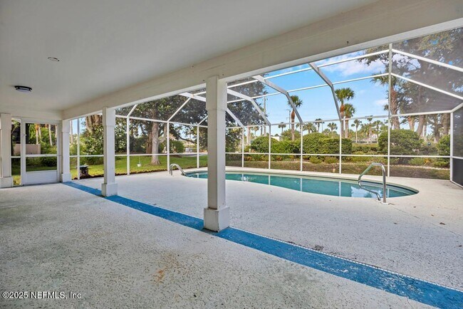 Building Photo - 104 Clam Bake Ct