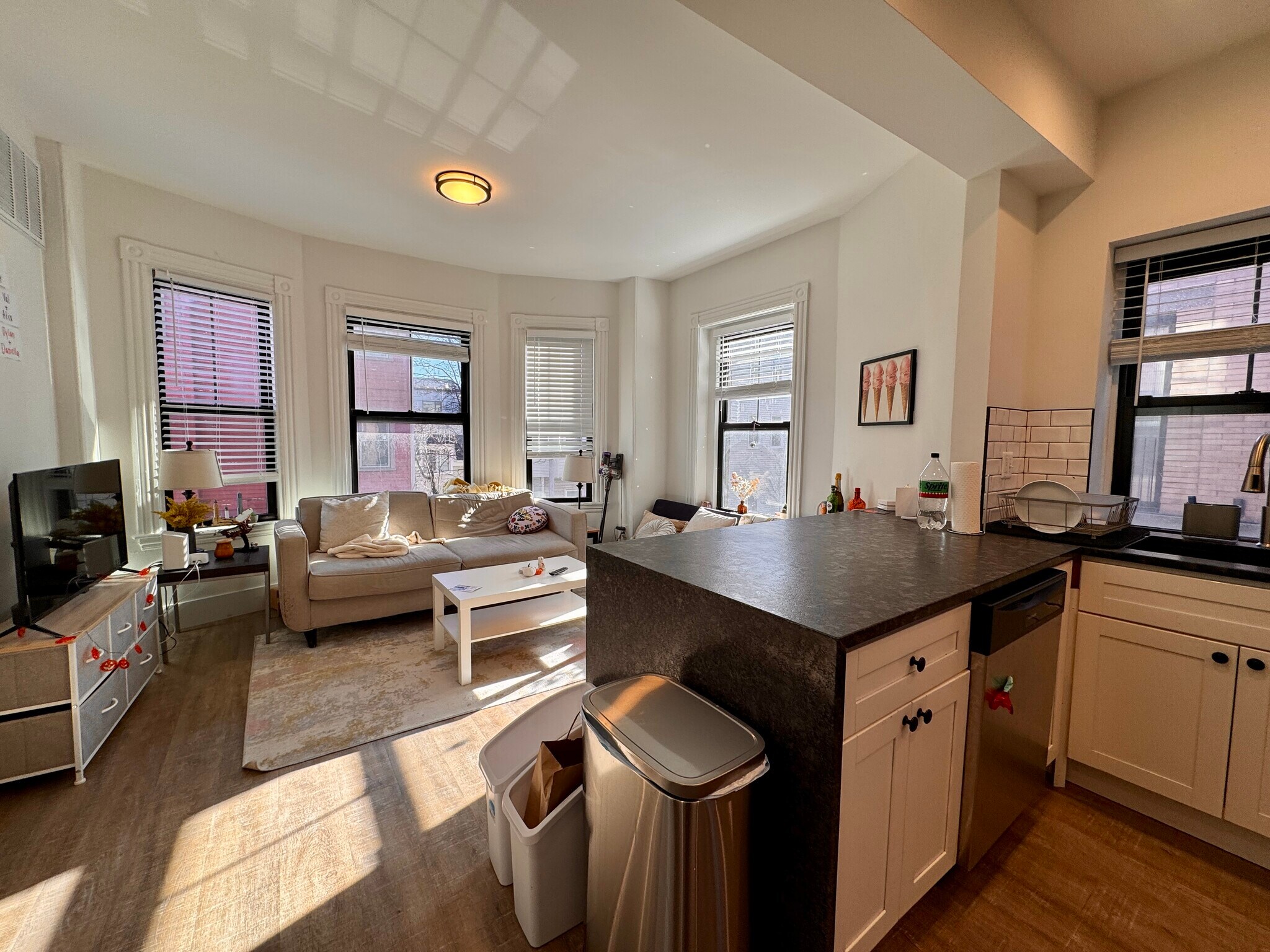 Building Photo - 1510 Tremont St