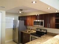 Building Photo - 3285 Foxcroft Rd
