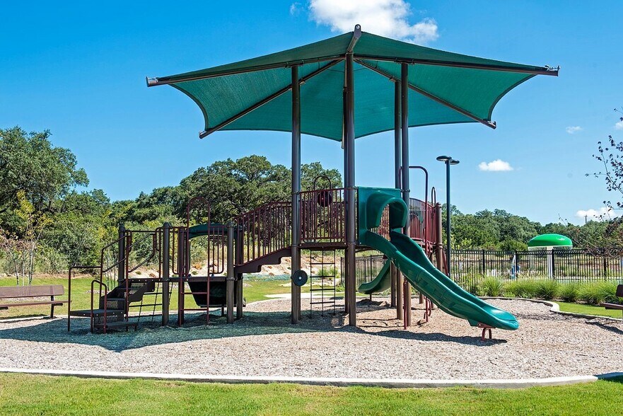community play scape - 26019 Florencia Villa