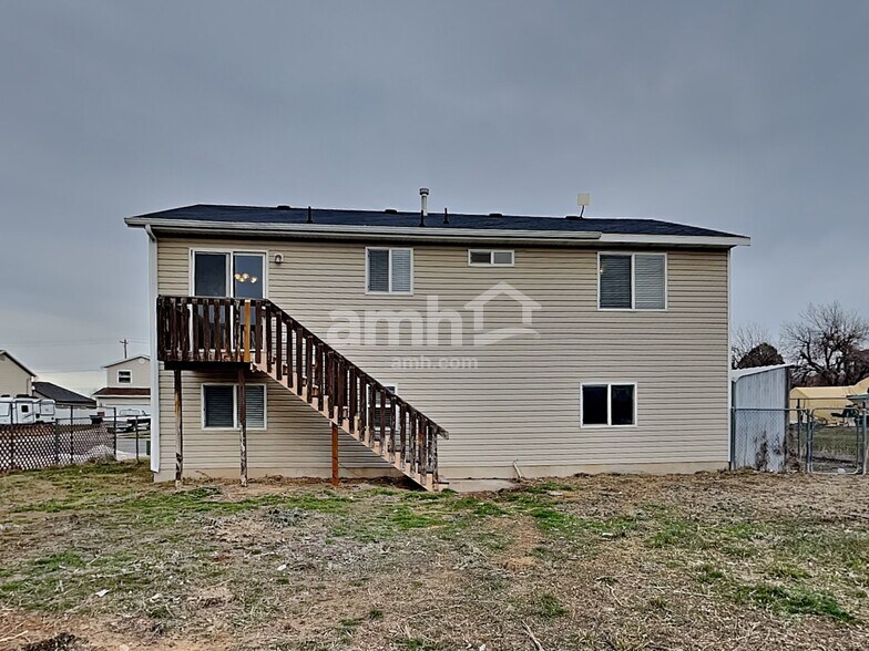 Building Photo - 2103 W 2265 N