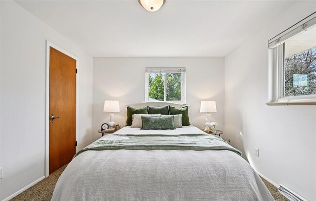 Building Photo - 6781 Quay Ct