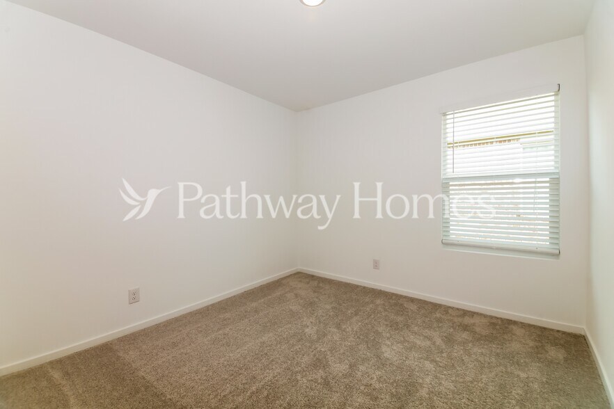 Building Photo - 1535 Lanner Mdws Ln