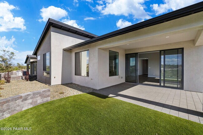 Building Photo - 1340 Rockwood Dr