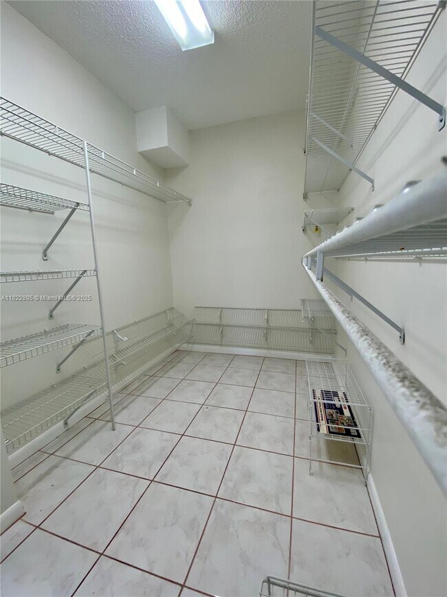 Building Photo - 1301 SW 142nd Ave