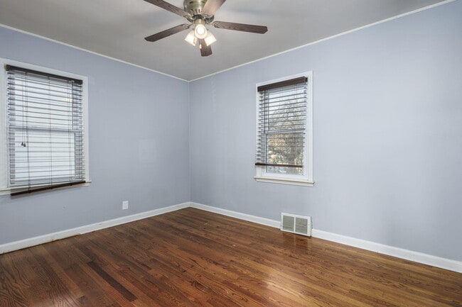 Building Photo - 1608 Whitcomb Ave