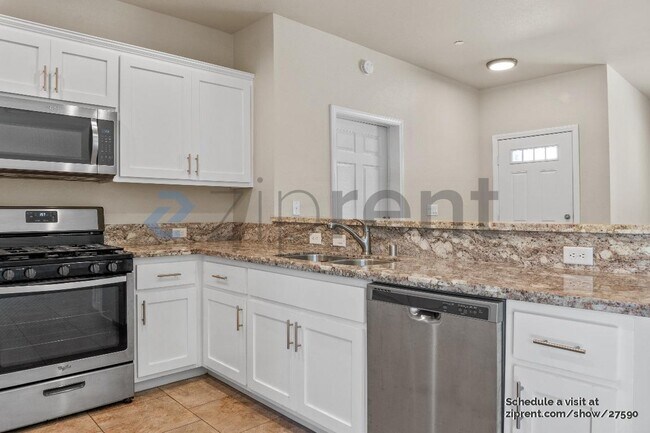 Building Photo - 16472 Smoke Tree St