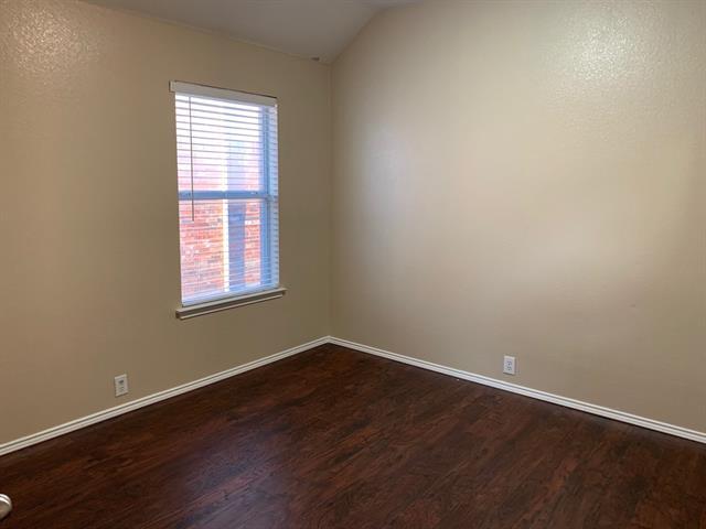 Building Photo - 1338 Napa Dr