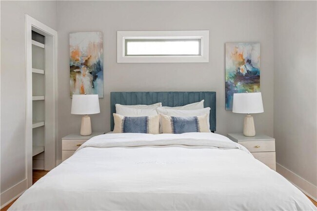 Building Photo - 1393 Glenwood Ave SE