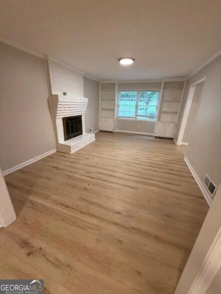 Building Photo - 977 Bramwell Ln