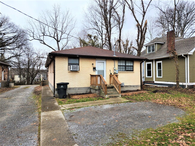 Building Photo - Fantastic East Nashville Location!! - 2BR/...