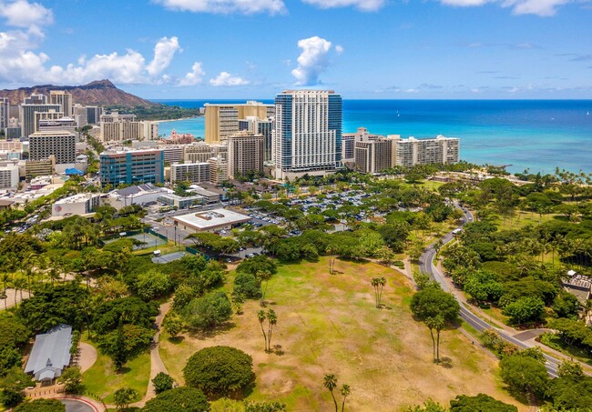 Building Photo - 3-Bedroom, 3.5-Bathroom Condo at Ka La'i W...