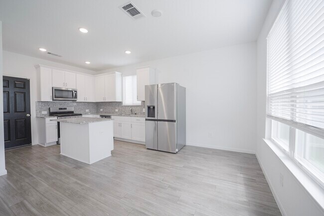 Building Photo - 10622 Cashew Run Ln