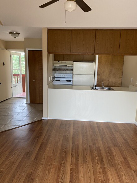 Building Photo - 31867 Nardelli Ln