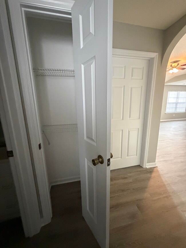Building Photo - 1117 Green Fir Loop