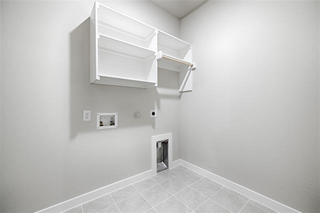 Building Photo - 806 Pne Bch Dr