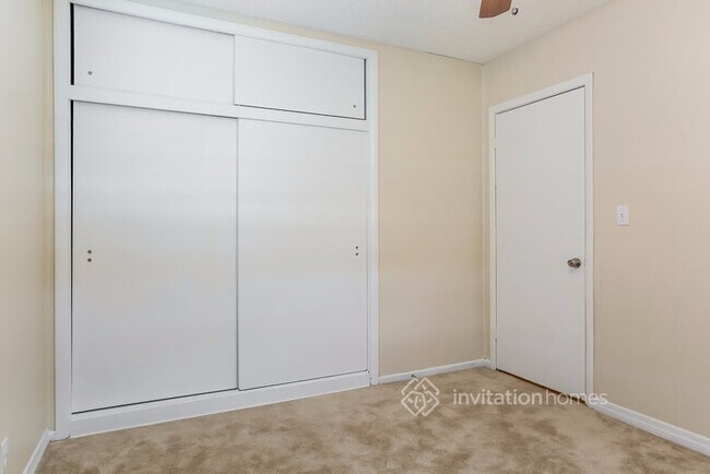 Building Photo - 5013 SW 90th Terrace