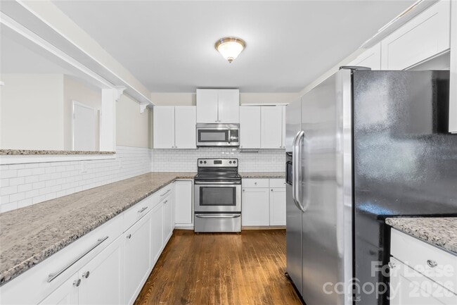 Building Photo - 4033 Woodgreen Terrace