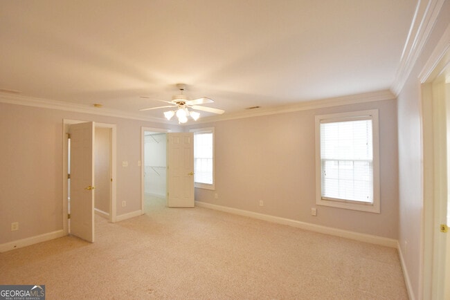 Building Photo - 204 Lenox Dr