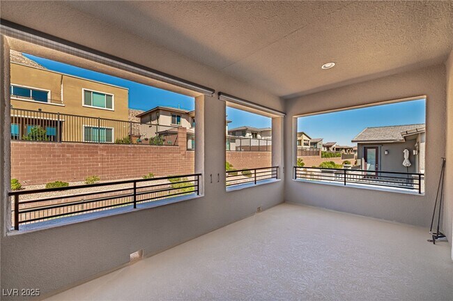 Building Photo - 6465 Farness St