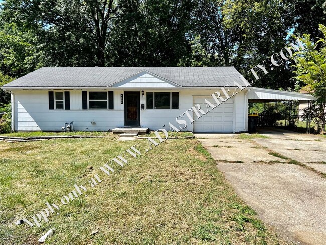 Primary Photo - Very Nice 3 bedroom Home in Kansas City, M...