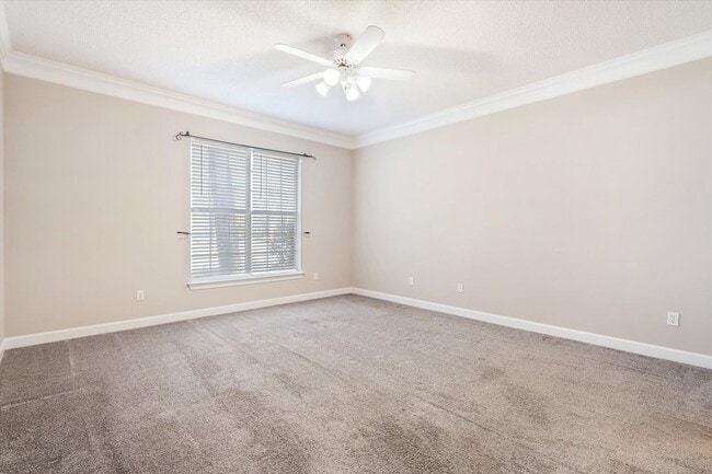 Building Photo - Upcoming Fairhope Listing!