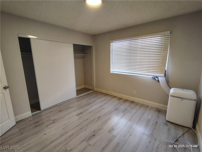 Building Photo - 3663 Kolendo Ct