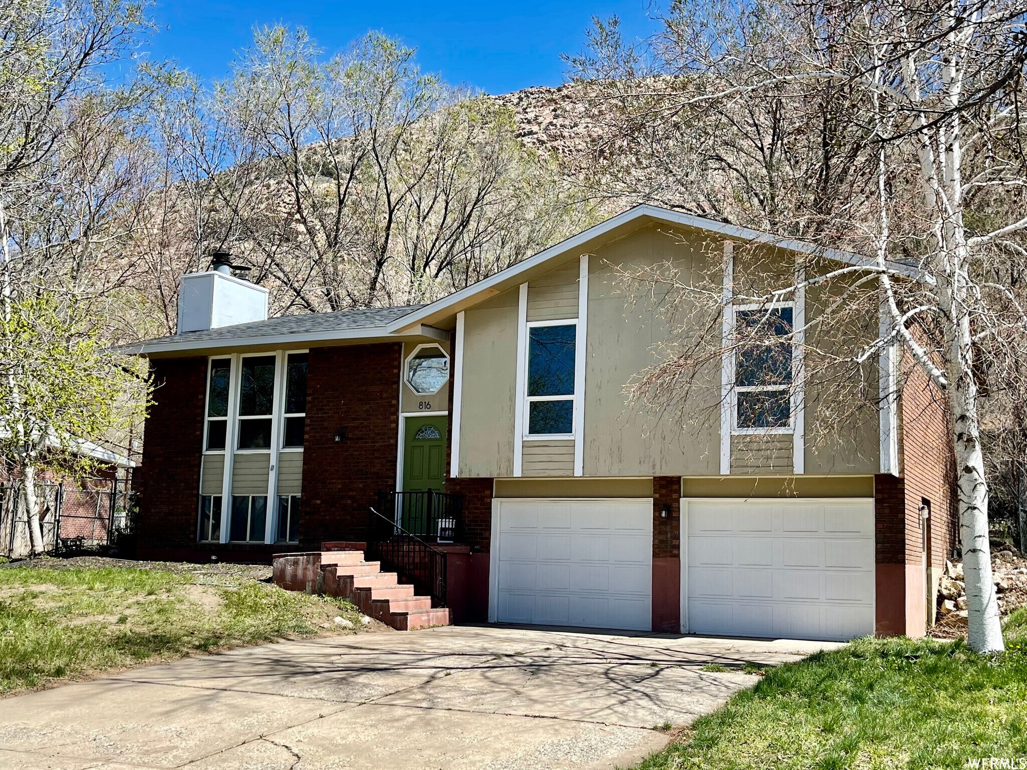 Building Photo - 816 N Jackson Ave