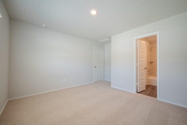 Building Photo - 22720 American Kestrel Ct