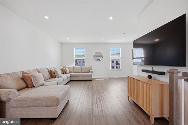 Building Photo - 17 Sage Wy