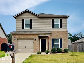 Building Photo - 803 The Heights Ln