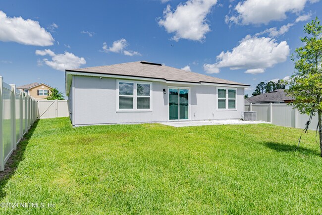 Building Photo - 3474 Cliffside Way