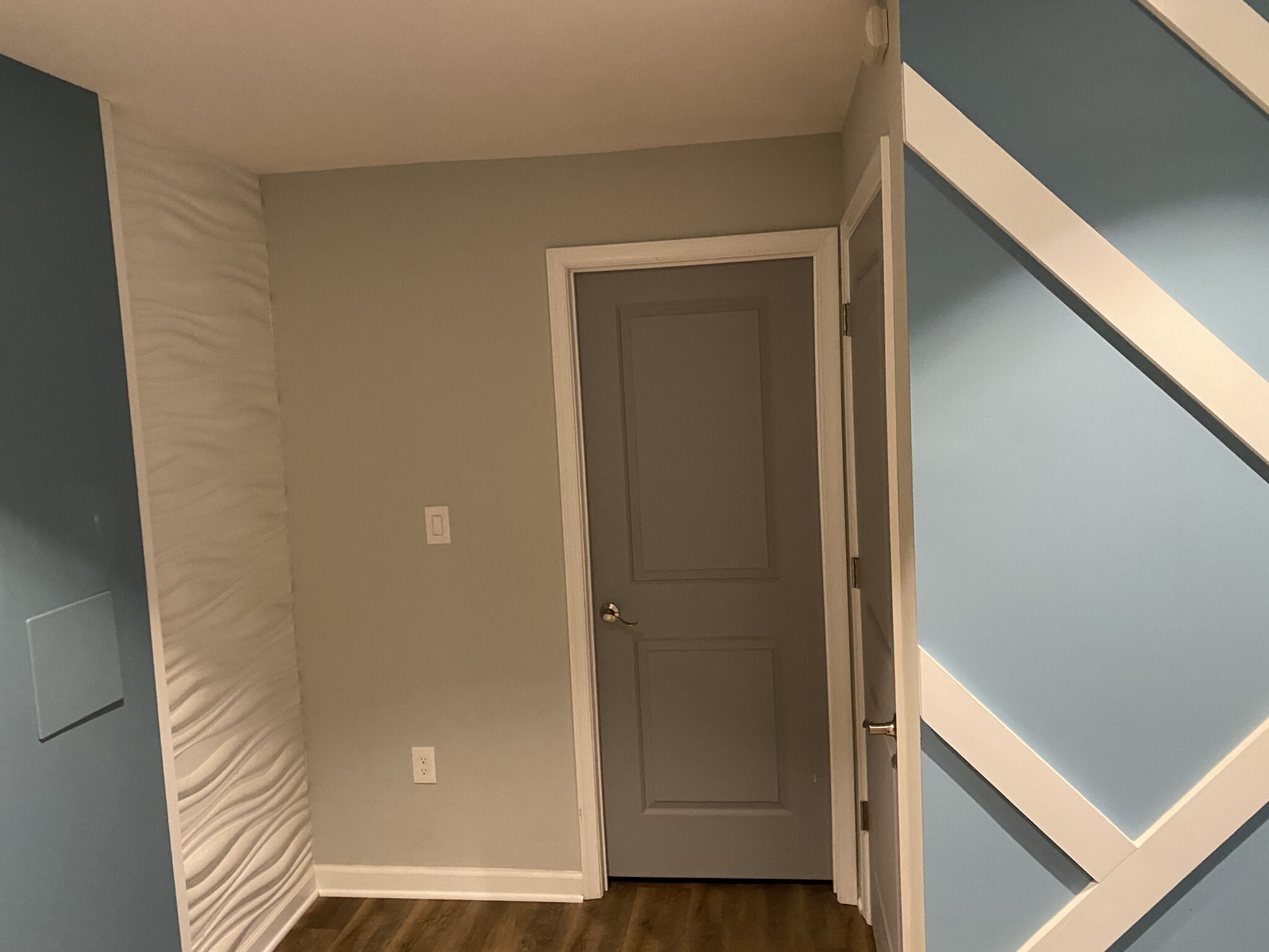 Building Photo - 5804 Berwyn Rd