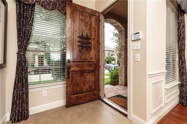 Building Photo - 4673 Edith St