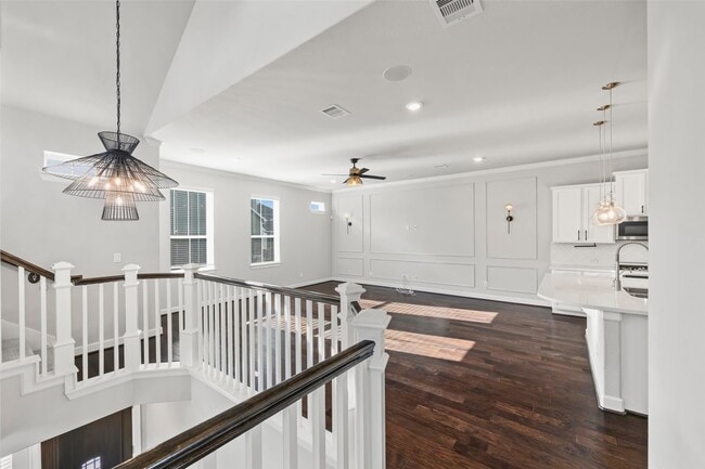 Building Photo - 11909 Primrose Creek Trail