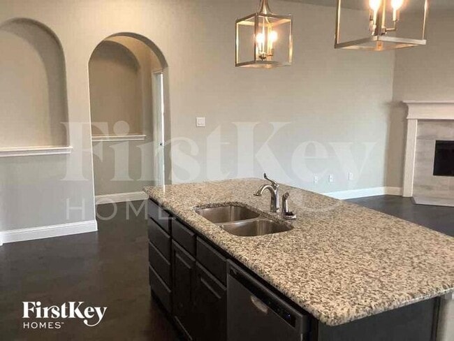 Building Photo - 111 Balsam Dr