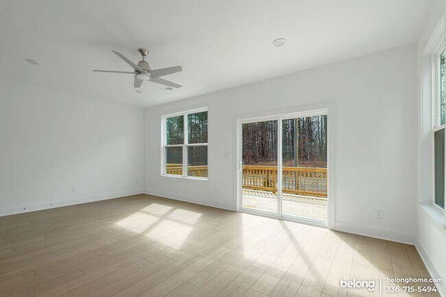 Building Photo - 2120 Opulent Oaks Ln