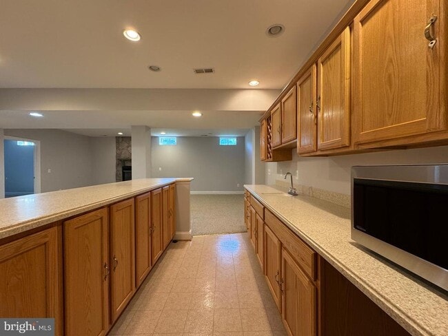 Building Photo - 13868 Piedmont Vista Dr