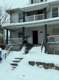 Building Photo - 14 Steuben St