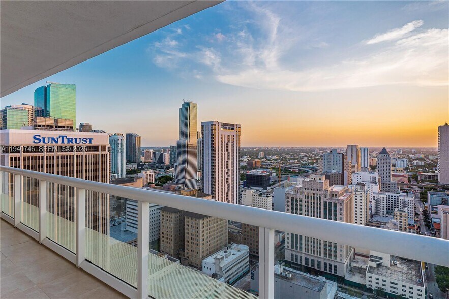 Building Photo - 50 Biscayne Blvd