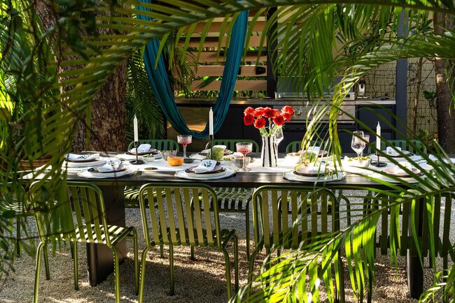 Building Photo - 1884 SW 17th St