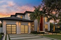 Building Photo - 1221 Richmond Rd