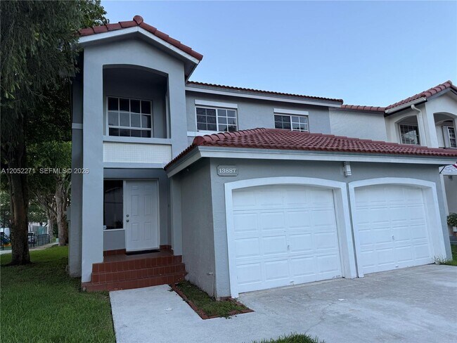 Building Photo - 13889 SW 103rd Ln