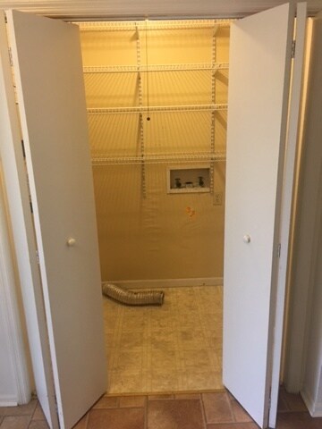 Laundry room - 4021 Pickfair Rd