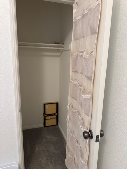 Building Photo - 604 Kellogg St